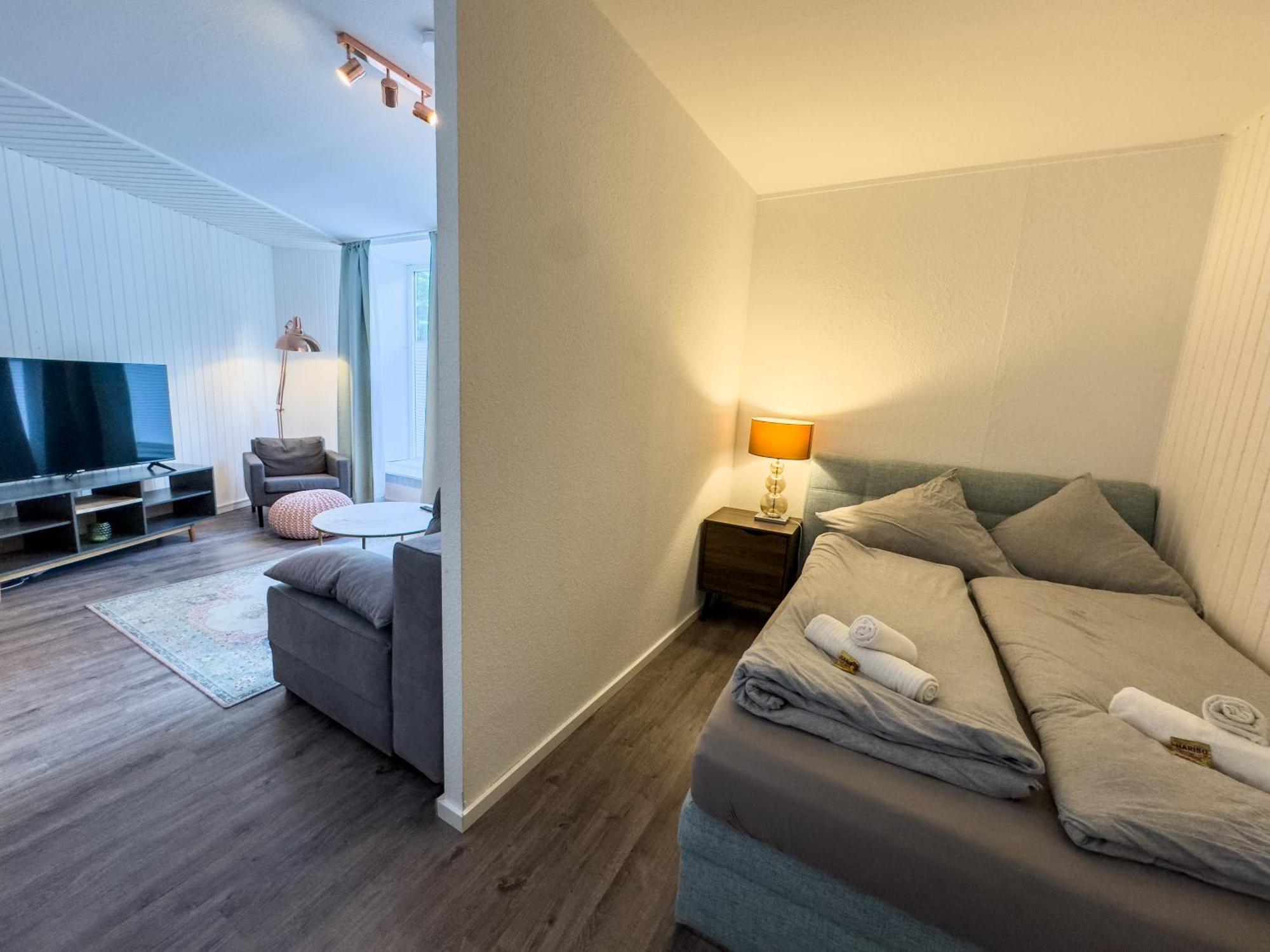 Schoene Wohnung Fuer 4 Gaeste An Der Eilenriede Mit Kostenlosen Parkplaetzen Hanóver Exterior foto
